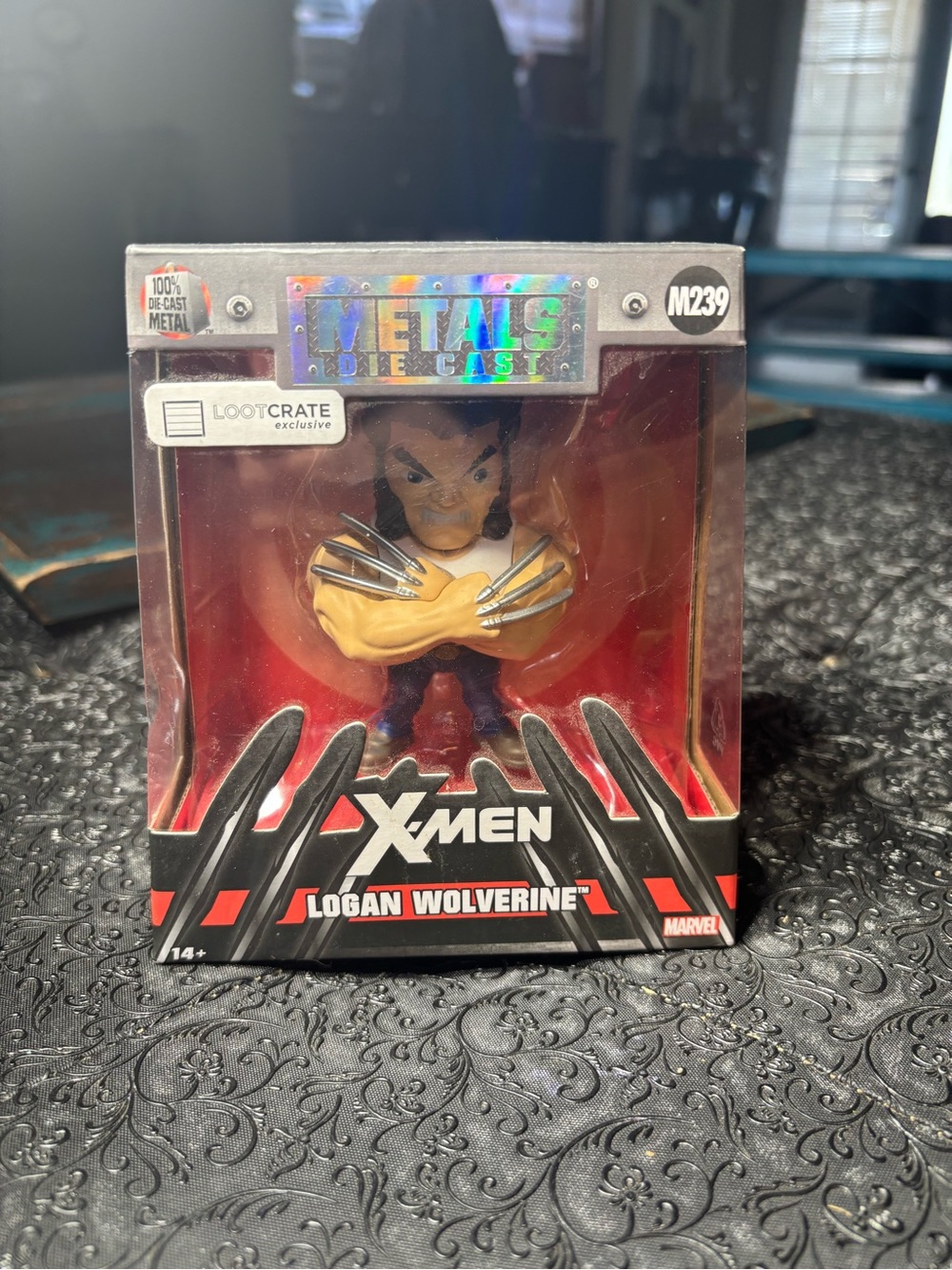 New Marvel X-Men Logan Wolverine Metals Die-Cast Figure - Yellow